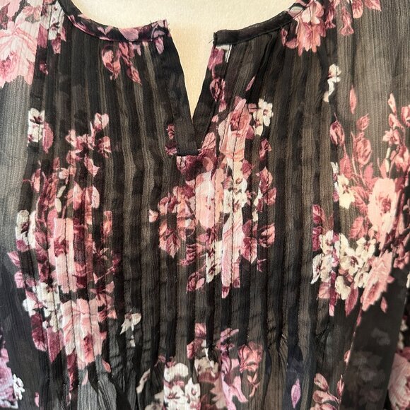 Torrid | 3XL Black Floral Sheer Top Dark Romance Bloomcore Flowers Date Night - Picture 4 of 11